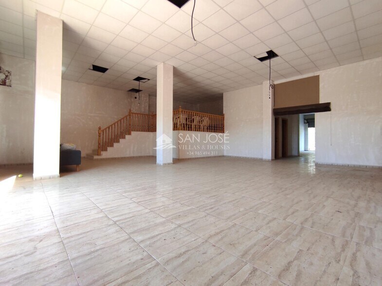 Retail in Aspe for sale - Building Photo - Image 1 of 16