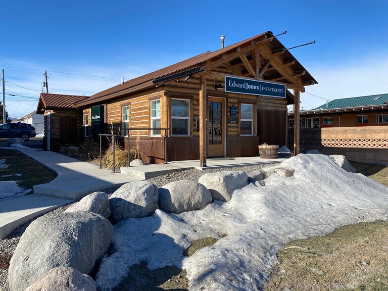 911 Main St, Lander, WY for sale - Primary Photo - Image 1 of 1