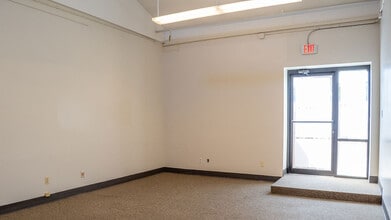 6565 Gunpark Dr, Boulder, CO for lease Building Photo- Image 2 of 4