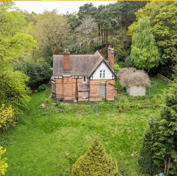 Sutton Park, Sutton Coldfield for sale - Primary Photo - Image 1 of 4