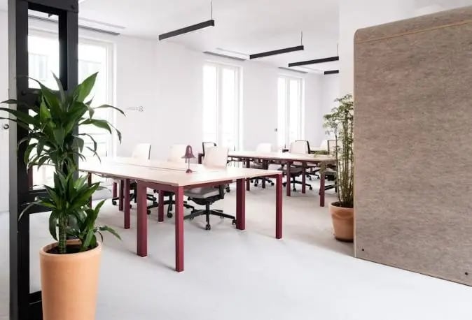 Office in Paris for lease - Building Photo - Image 2 of 9