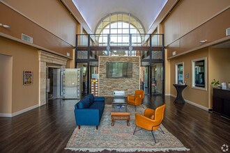 912 Bastrop Hwy, Austin, TX for lease Interior Photo- Image 1 of 7