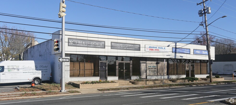 1611-1613 Merrick Rd, Merrick, NY for sale - Primary Photo - Image 1 of 1