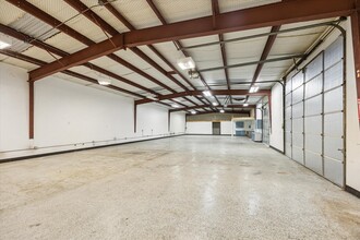 10226 Georgibelle Dr, Houston, TX for lease Interior Photo- Image 2 of 3