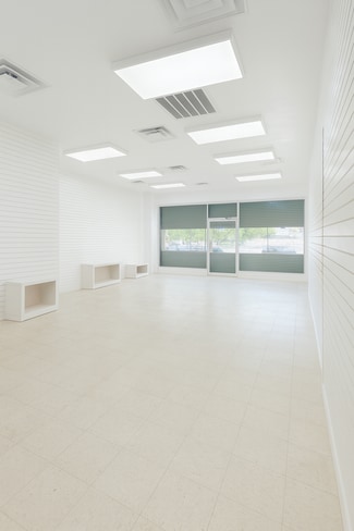 More details for 4112 4th Ave, Brooklyn, NY - Retail for Lease