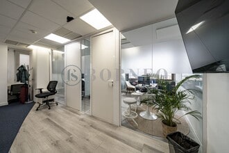 Calle de Agustín de Foxá, 25, Madrid, Madrid for lease Interior Photo- Image 2 of 14