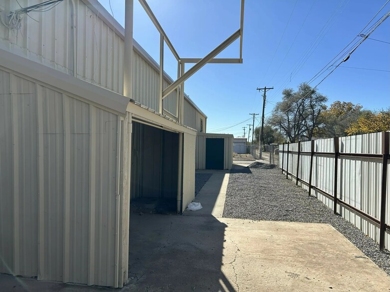 2008 S Wilson St, Amarillo, TX for lease - Building Photo - Image 3 of 16