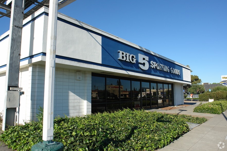 3132 Stevens Creek Blvd, San Jose, CA for lease - Primary Photo - Image 1 of 2