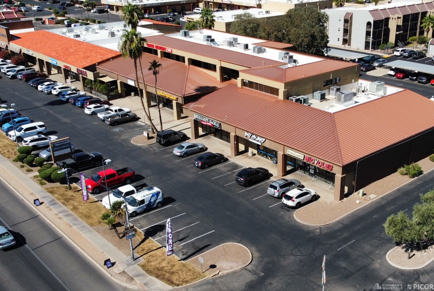 6135-6179 E Broadway Blvd, Tucson, AZ for lease - Building Photo - Image 1 of 4