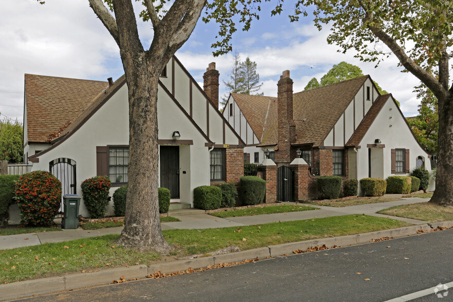 2313-2315 T St, Sacramento, CA for sale - Primary Photo - Image 1 of 39