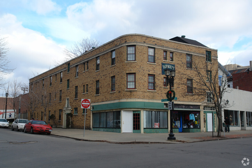 23 Allen St, Buffalo, NY for lease - Primary Photo - Image 1 of 22