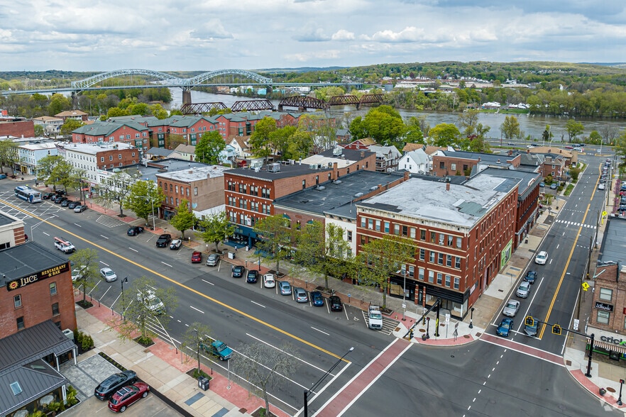 484 Main St, Middletown, CT for lease - Aerial - Image 3 of 9