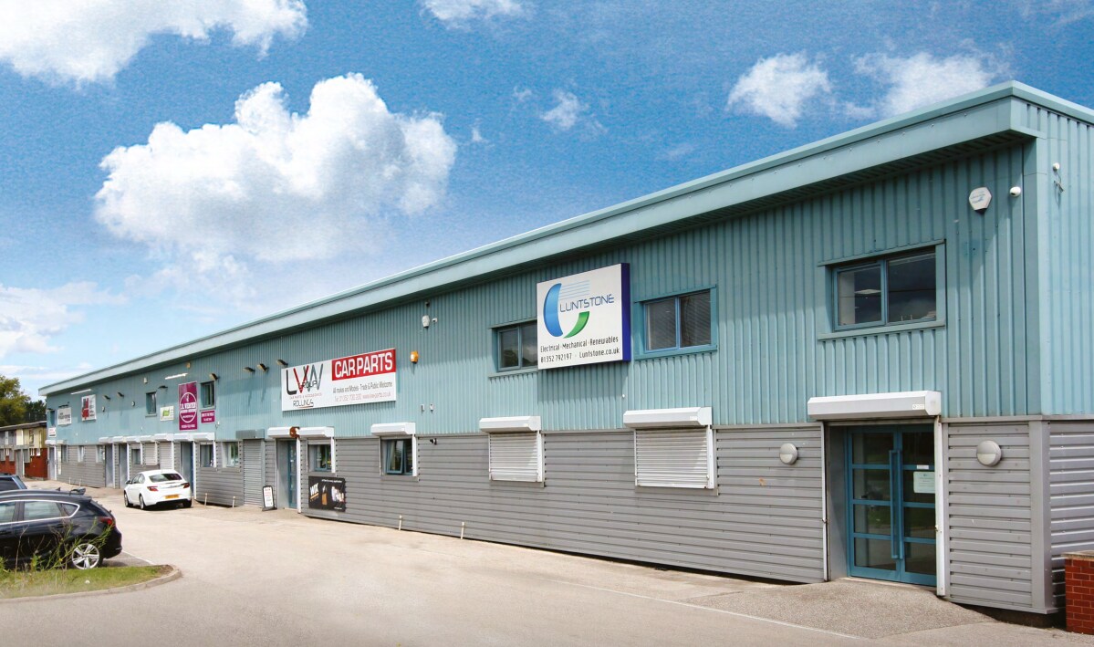 Holywell Rd, Flint for sale Primary Photo- Image 1 of 1