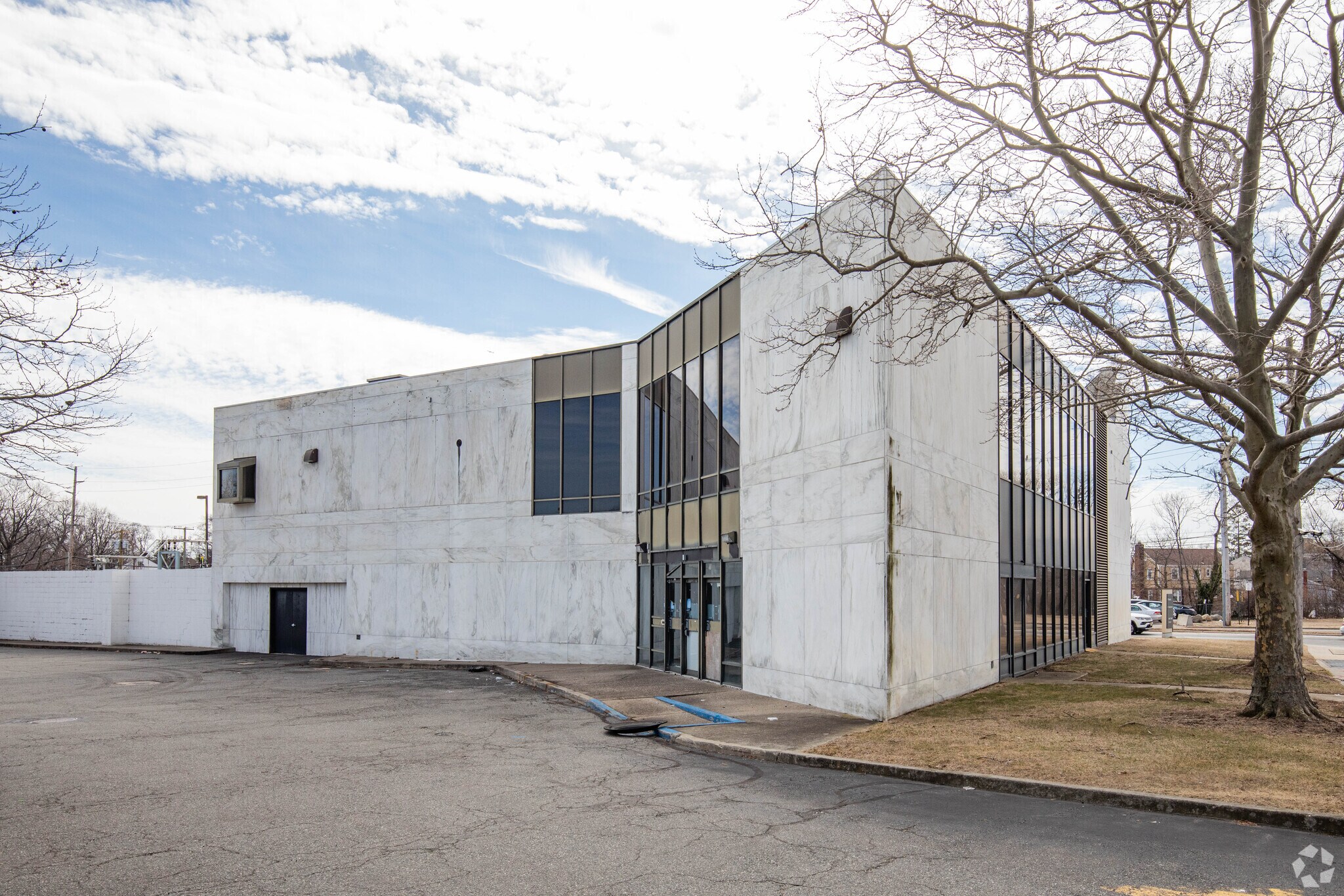 5 Green Acres Rd, Valley Stream, NY for sale Primary Photo- Image 1 of 1