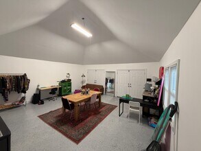 6611 Almeda Ave, Arverne, NY for lease Interior Photo- Image 1 of 3