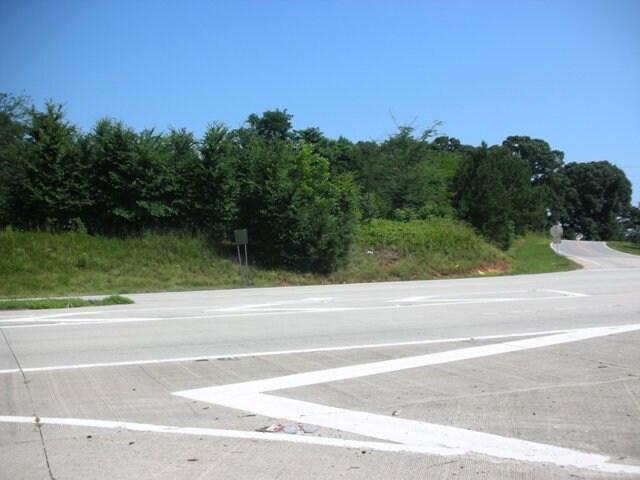 733 Harrison Mill Rd, Winder, GA for sale - Primary Photo - Image 1 of 1