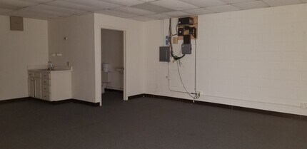 2361 E Alameda St, Norman, OK for lease Interior Photo- Image 2 of 4