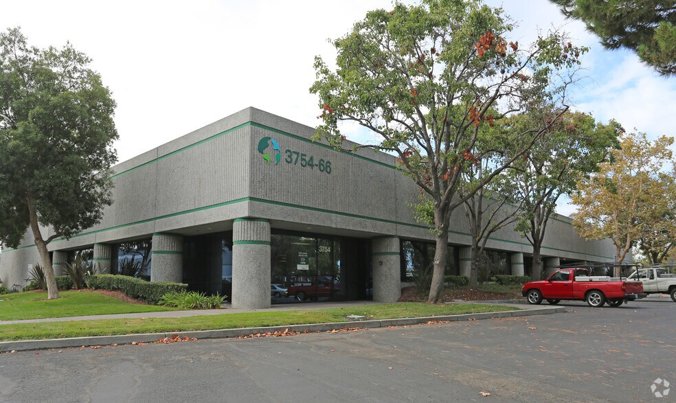 3754-3758 Spinnaker Ct, Fremont, CA for lease - Building Photo - Image 1 of 5