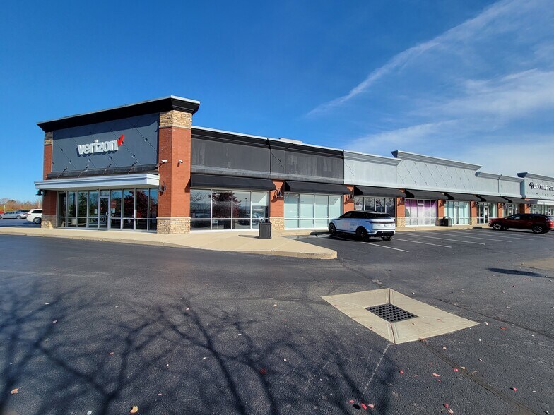 10302 Prosperity Cir, Camby, IN for sale - Primary Photo - Image 1 of 1