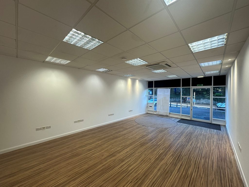 49A-65a High St, Derby for lease Interior Photo- Image 1 of 2