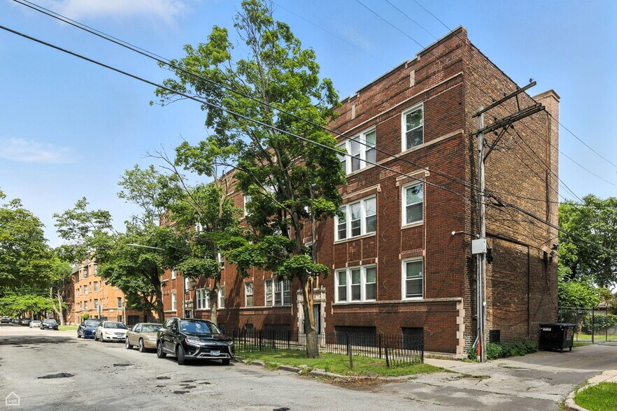 936 E 80th St, Chicago, IL for sale - Building Photo - Image 2 of 28