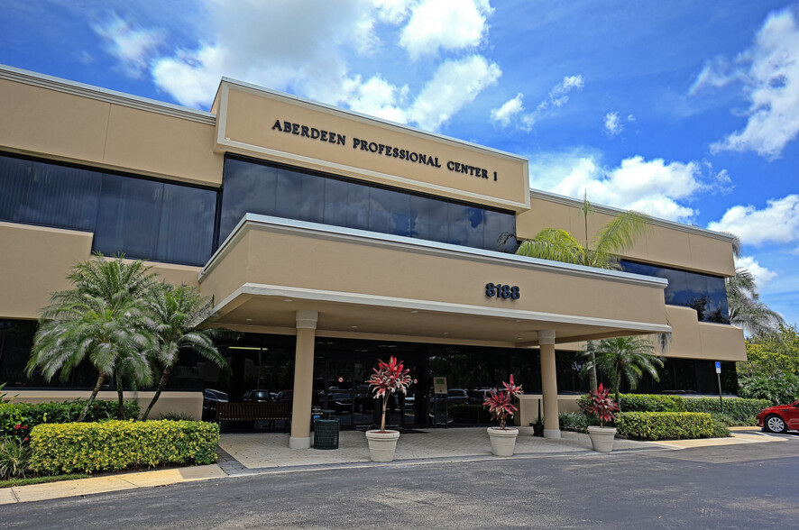 8188 S Jog Rd, Boynton Beach, FL for lease - Building Photo - Image 1 of 11