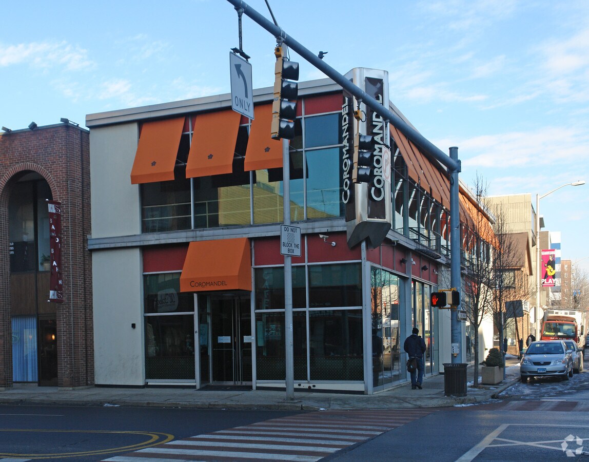 68 Broad St, Stamford, CT 06901