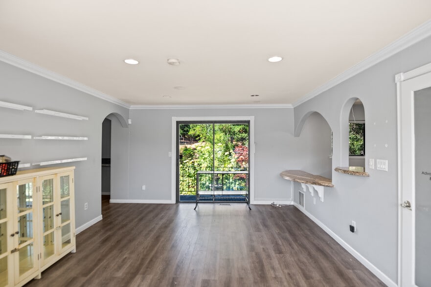 360 Rose St, Danville, CA for sale - Interior Photo - Image 3 of 29