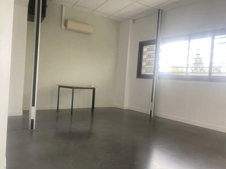 Office in Toulouse for lease - Interior Photo - Image 3 of 5