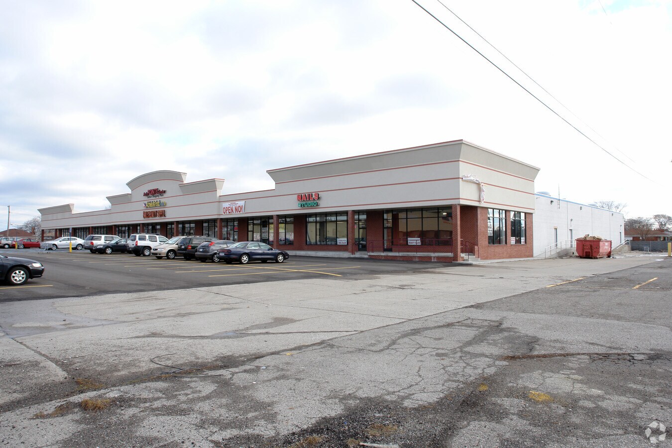 2088020900 Gratiot Ave, Eastpointe, MI 48021