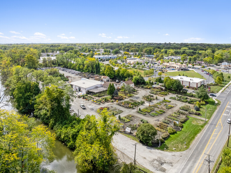 207 Bakers Basin Rd, Lawrenceville, NJ for sale - Building Photo - Image 1 of 11