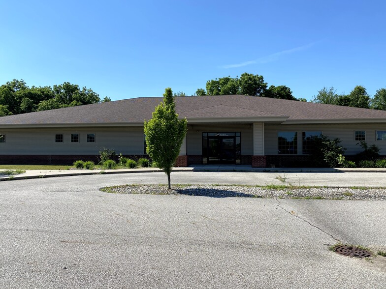 2400 N Ventura Way, Lagrange, IN for sale - Building Photo - Image 1 of 1