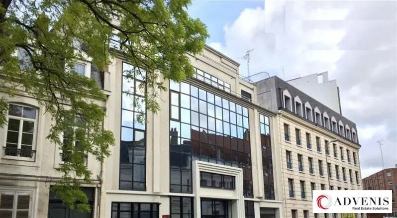Office in Lille for lease - Building Photo - Image 1 of 8