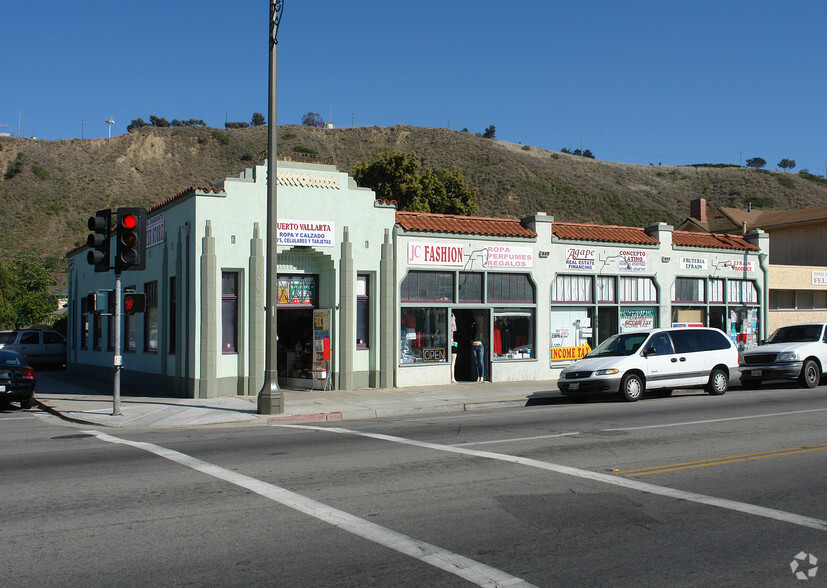 684-698 N Ventura Blvd, Ventura, CA for sale - Building Photo - Image 2 of 4