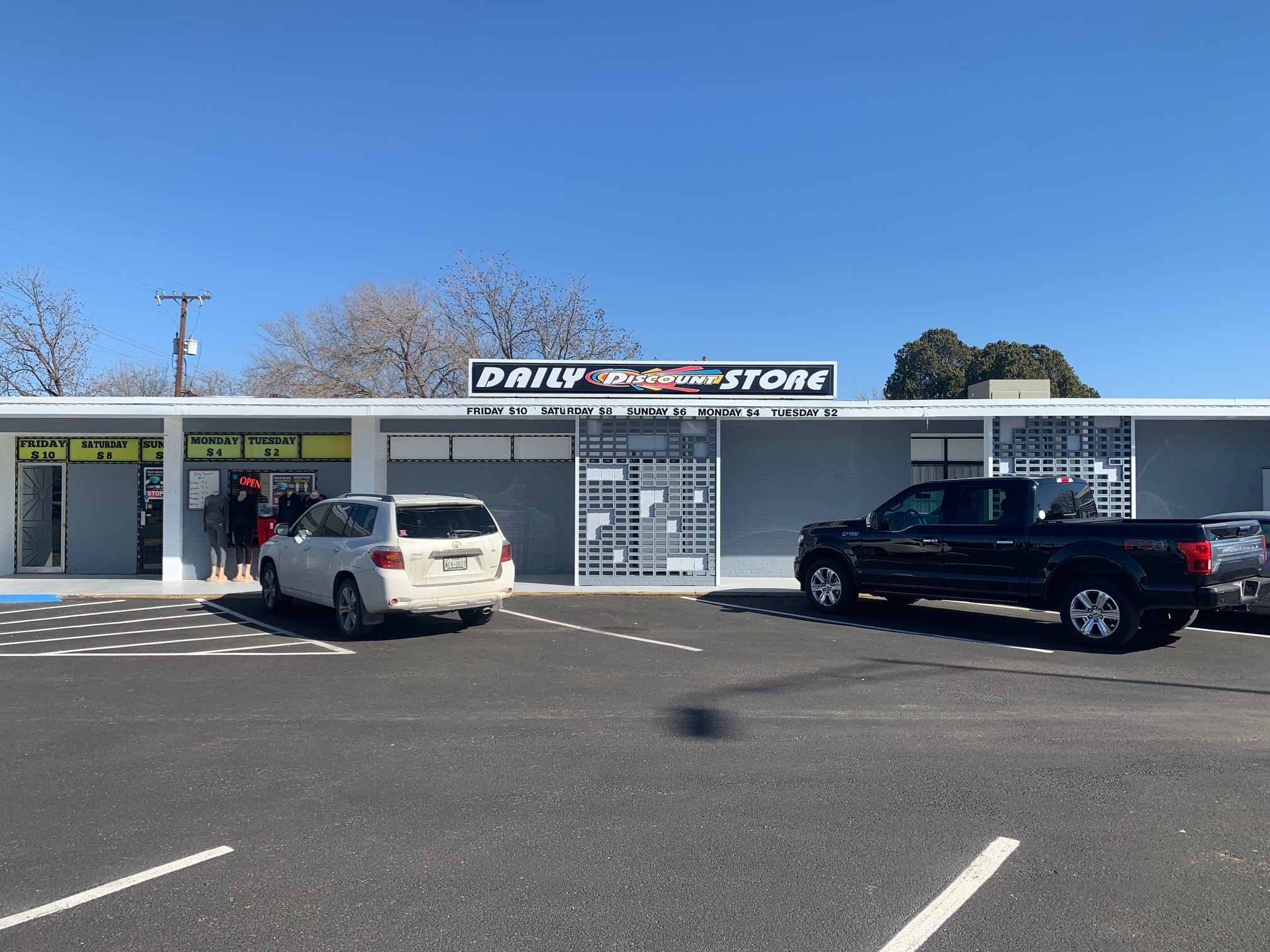 2807-2813 Avenue Q, Lubbock, TX for lease Building Photo- Image 1 of 23