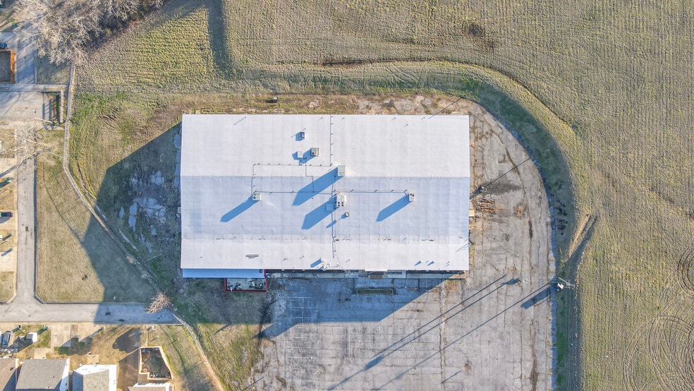 645 E Georgia Ave, Memphis, TN for sale - Building Photo - Image 3 of 26