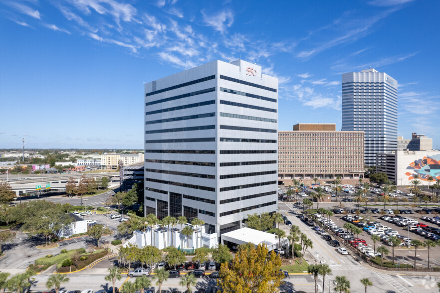 550 Water St, Jacksonville, FL for lease - Building Photo - Image 1 of 13