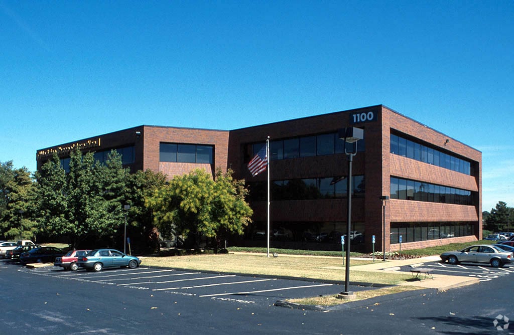 1100 N Lindbergh Blvd, Saint Louis, MO 63132