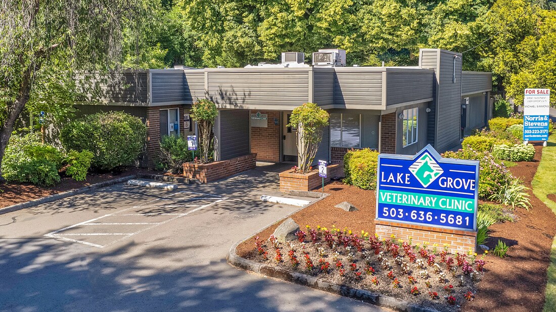 17131 SW Boones Ferry Rd, Lake Oswego, OR for sale Building Photo- Image 1 of 1