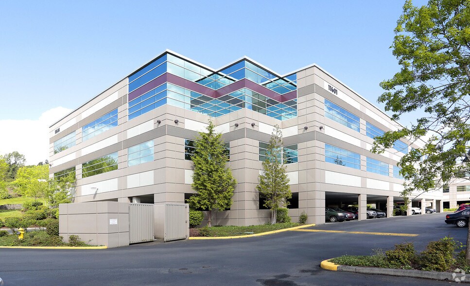 11601 Willows Rd NE, Redmond, WA for sale - Primary Photo - Image 1 of 1