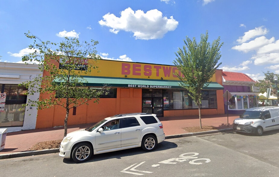3178 Mt Pleasant St NW, Washington, DC for lease - Building Photo - Image 1 of 3