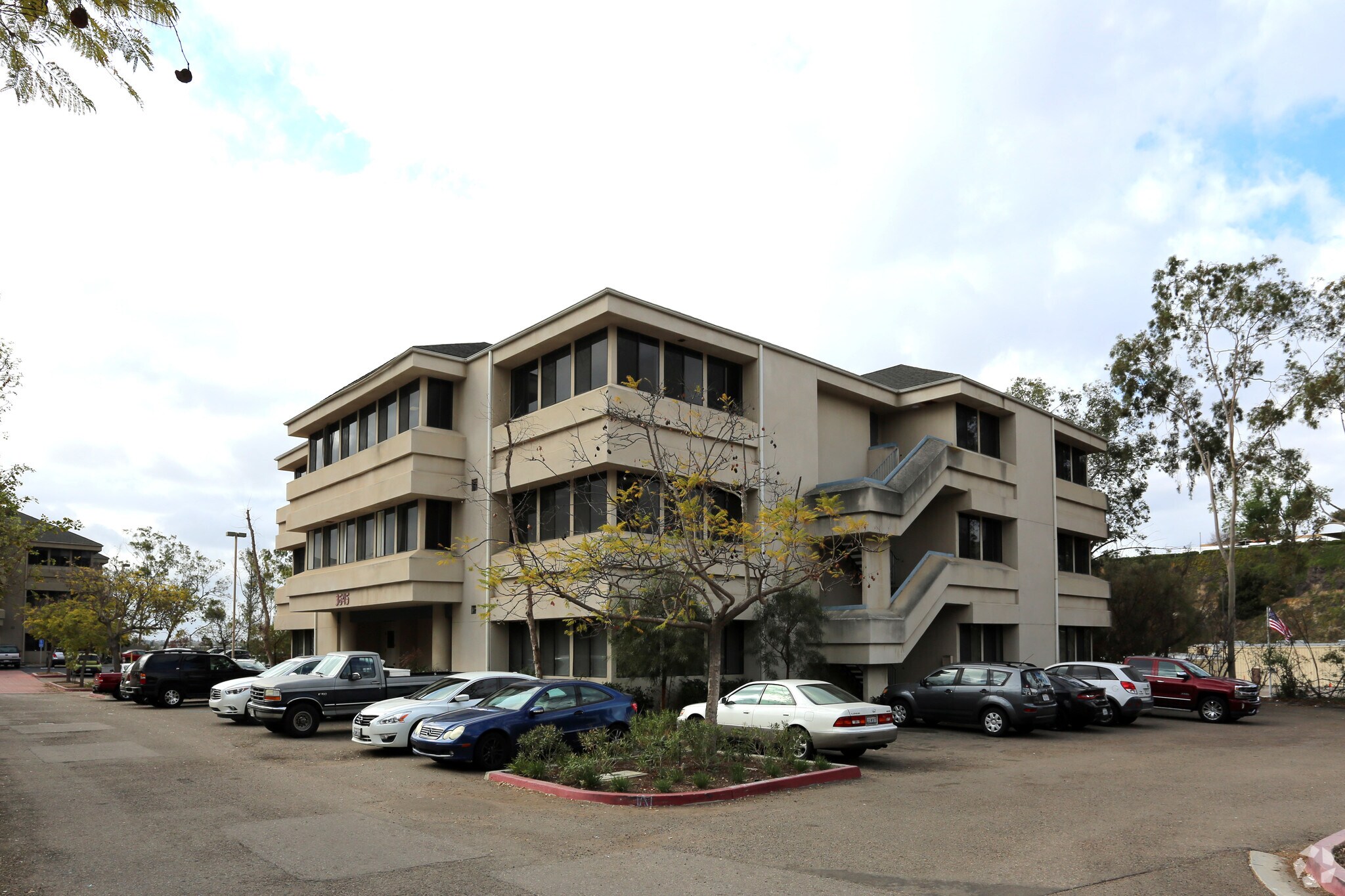 3645 Ruffin Rd, San Diego, CA for sale Primary Photo- Image 1 of 1