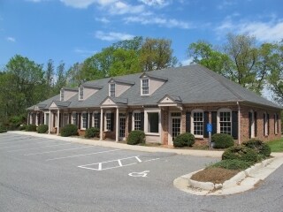 2050 Langhorne Rd, Lynchburg, VA for sale Primary Photo- Image 1 of 1