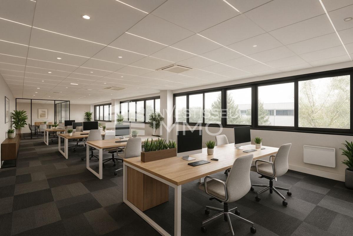Office in Antony for lease Interior Photo- Image 1 of 5
