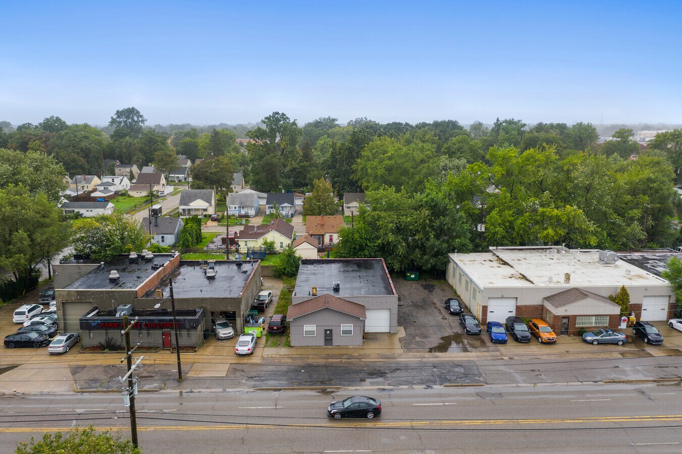 23731 Dequindre Rd, Hazel Park, MI 48030