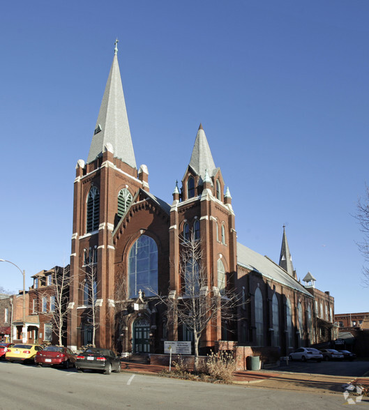 1808 S 9th St, Saint Louis, MO for sale - Building Photo - Image 1 of 29