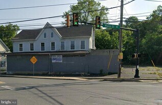 101 Main St, Green Ln, Green Lane PA - Retail Space