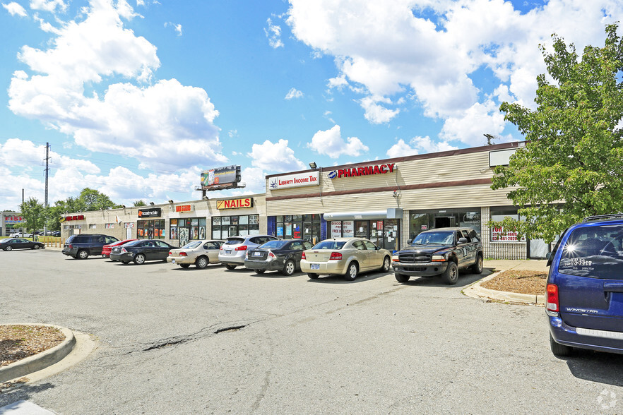 20721-20731 Wyoming St, Ferndale, MI for sale - Primary Photo - Image 1 of 1