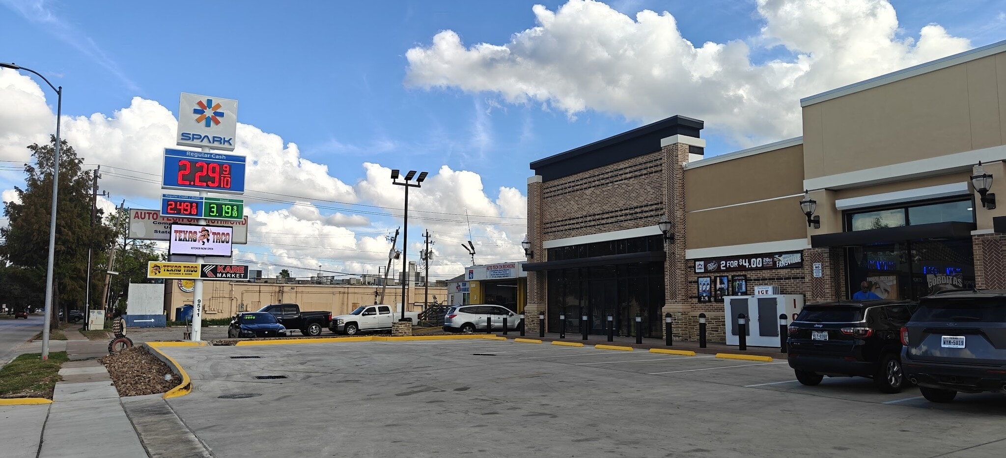 9511 Richmond Ave, Houston, TX for lease Building Photo- Image 1 of 5