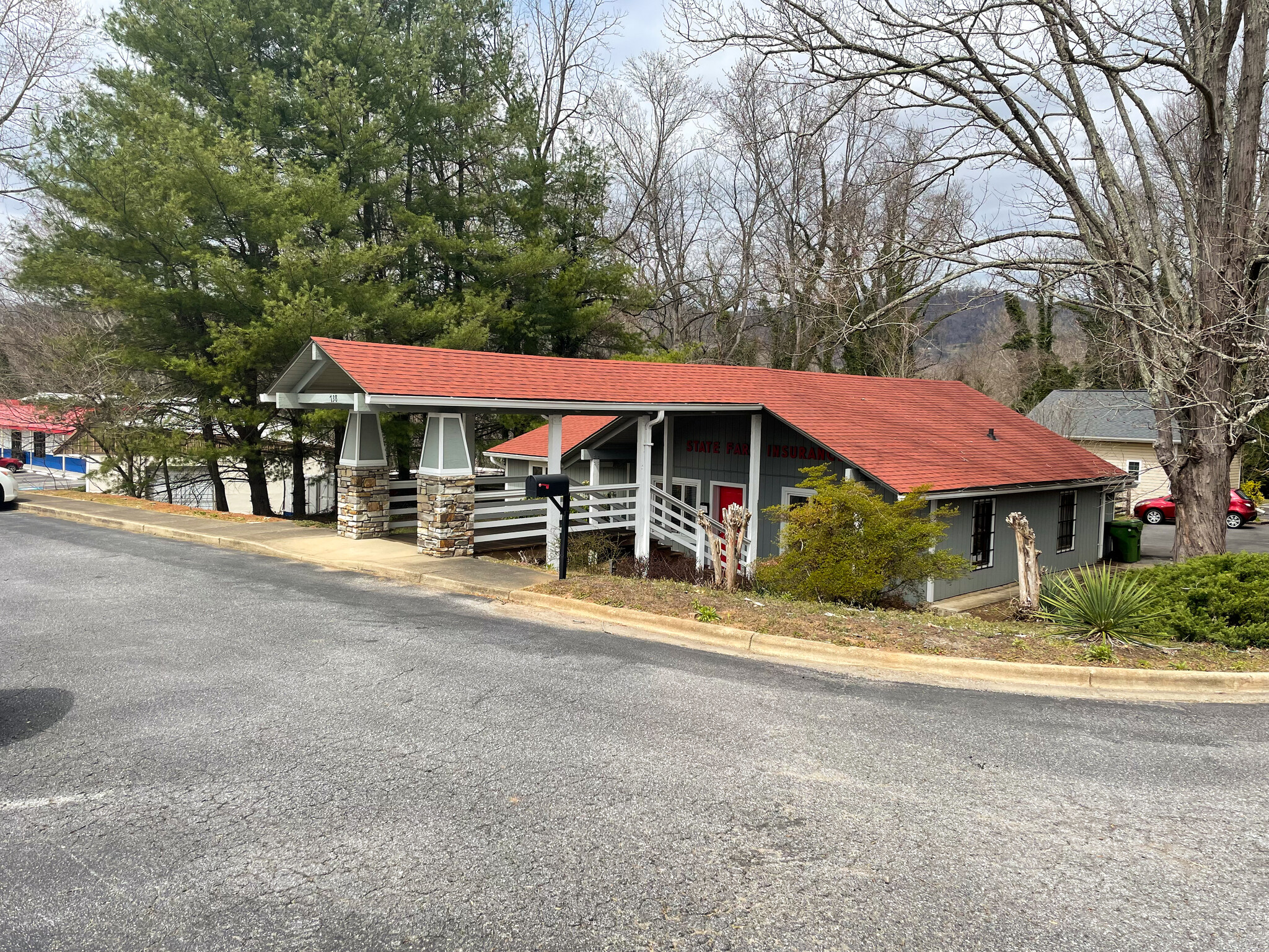 738 Tunnel Rd, Asheville, NC 28805 | LoopNet